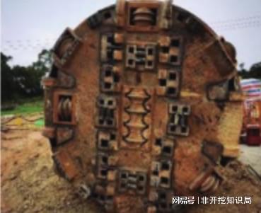 穿越运河不同地质下的顶管施工技术(图3)