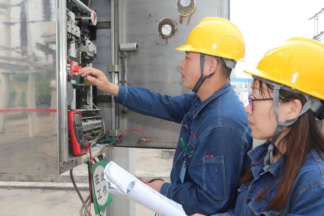 全国两会进行时筑牢安全“防火墙”(图4)