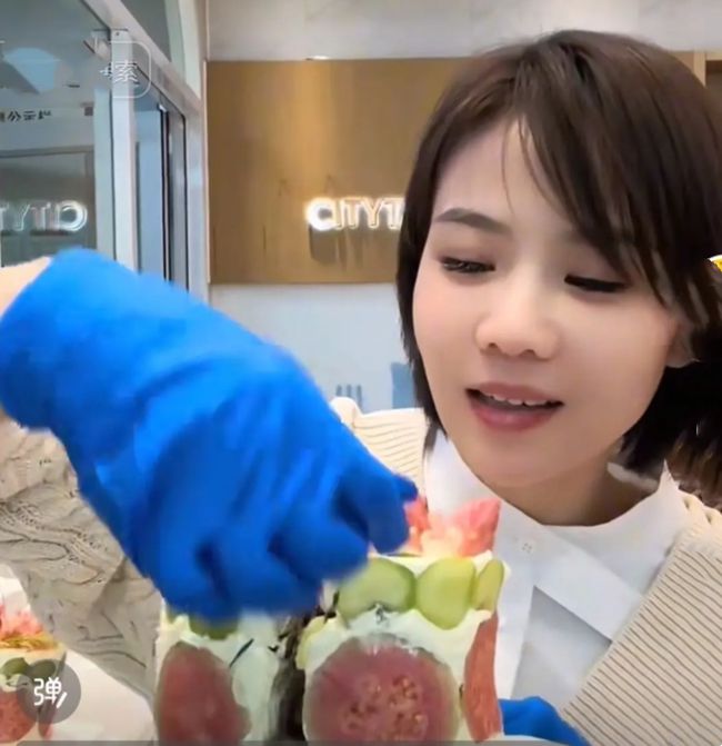 河北一蛋糕店女员工被情杀：凶手为现任丈夫照片扒出内幕曝光(图4)
