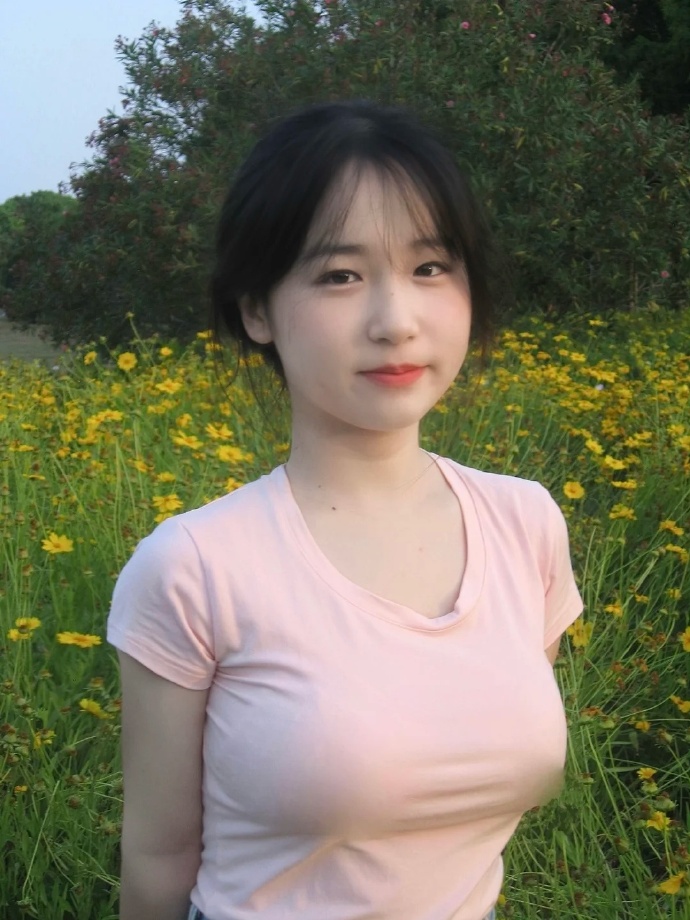 讯日美女A美女A黄色录像（中国）IOS安卓版手机APPV(图1)