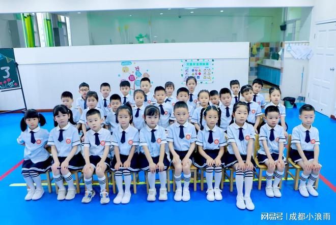 幼儿园毕业照拍摄“高效+走心”的摄影指南(图5)