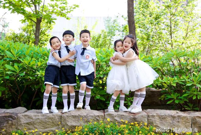 幼儿园毕业照拍摄“高效+走心”的摄影指南(图3)