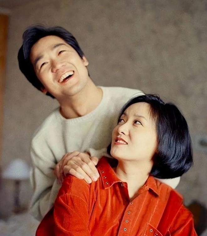邓婕：离婚协议让她29年无子女继子不争气的她如今过得怎样？(图8)