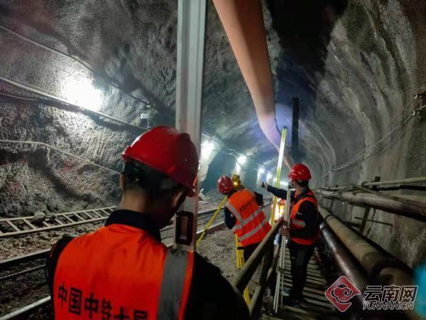 2195个日夜与“突涌、岩变、断层”的较量滇中引水工程小路南2号隧洞顺利贯通(图2)