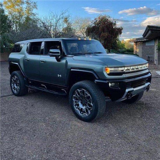 2025款悍马H2黑武士的车身尺寸相比老款有变化吗？现车多少钱(图1)